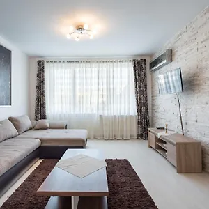 Location With Iconic View - Sala Palatului Appartamento Bucarest